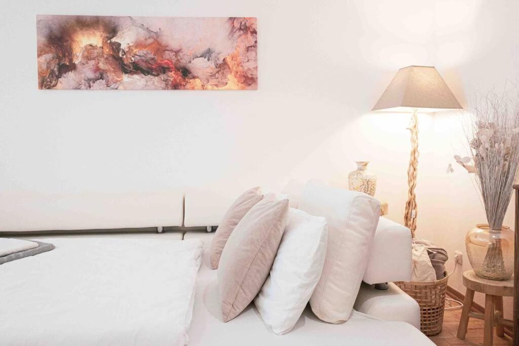Apartment Luxury Cinema 2r Apt + Balcony / 65m² *
